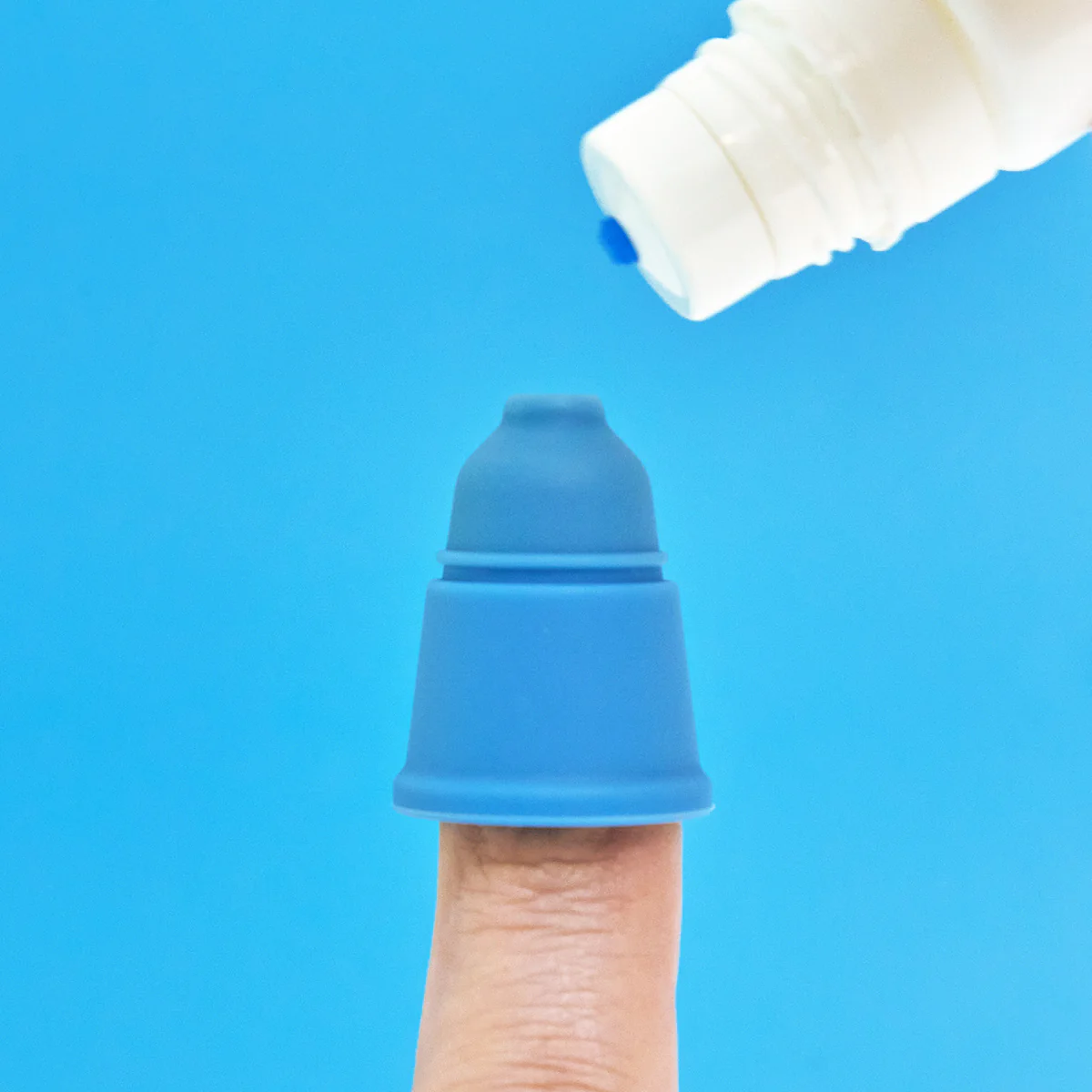 Magic Touch Eye Drop Applicator, Easy to Use, Reduce Waste - Image 5